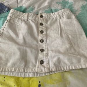 White button up denim skirt